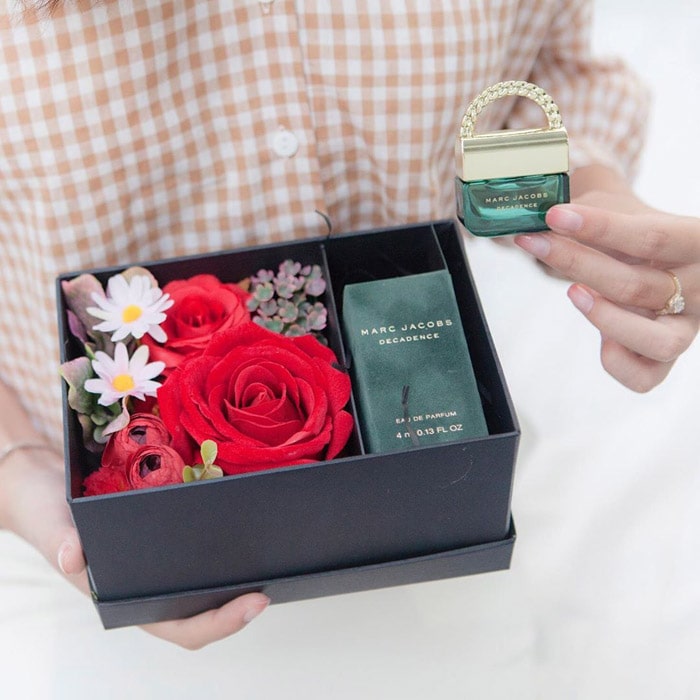 Nước hoa xứng đáng là quà tặng 20/11 nên chọn