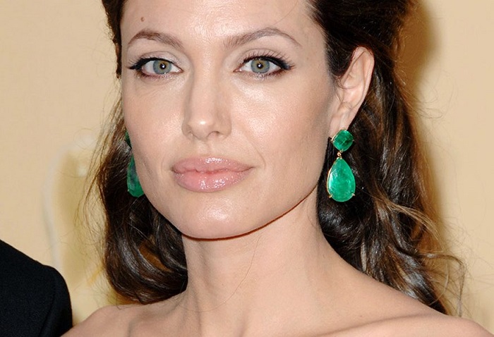 Đôi hoa tai Emerald Earrings