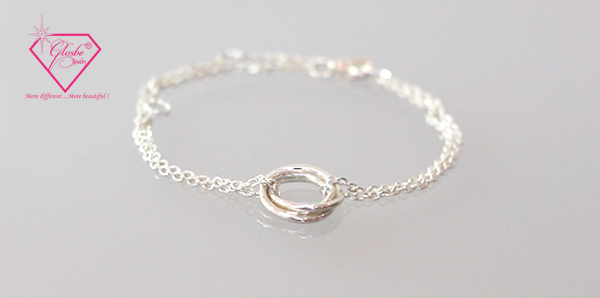 lắc tay bạc theo xu hướng