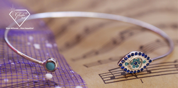 vòng tay bạc xu hướng mới nhất hiện nay