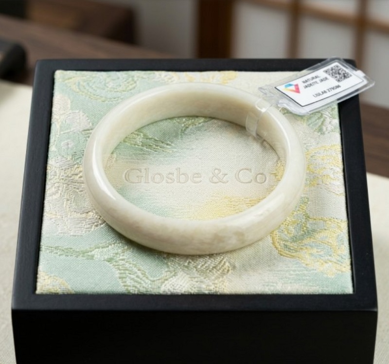 Mẫu vòng tay phỉ thúy cho nữ tự nhiên cao cấp tại Glosbe Jewelry 2026