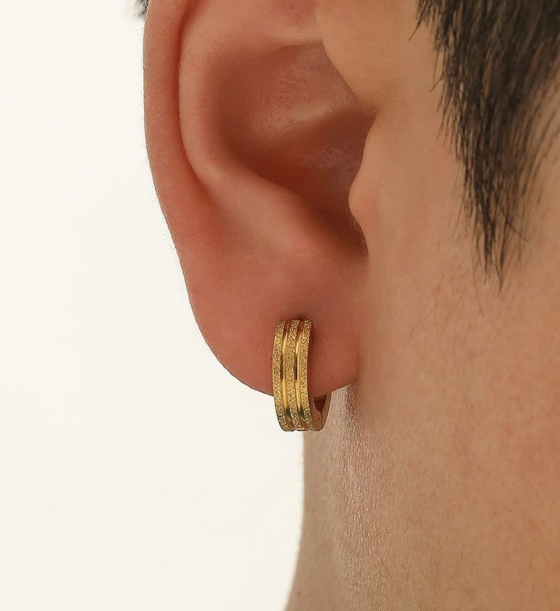 Khuyên phong cách Hàn Quốc