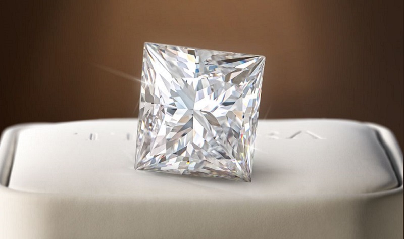 Mẫu kim cương hình vuông đẹp