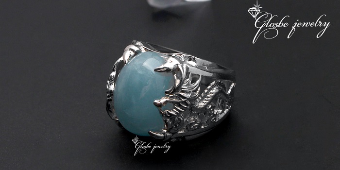 Nhẫn nam đá thiên nhiên Aquamarine dễ dàng phối hợp với nhiều trang phục