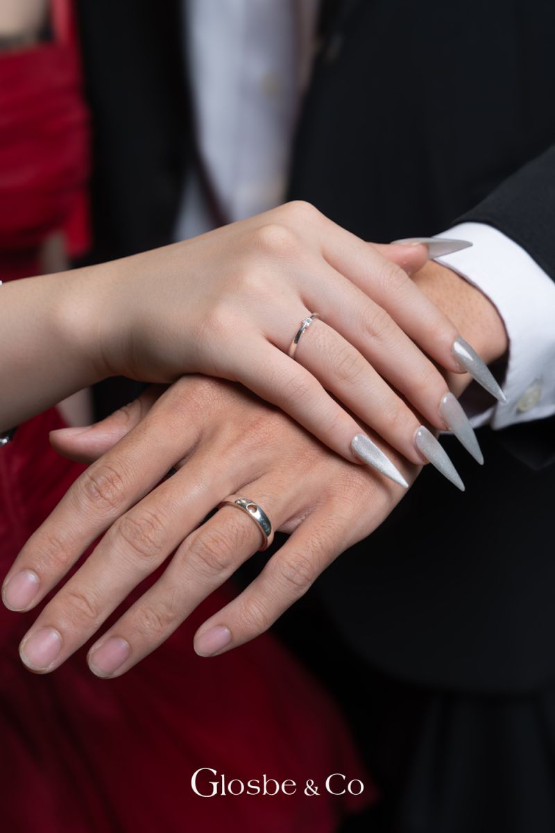 Nhẫn cầu hôn Glosbe & Co
