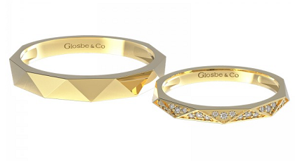 Nhẫn cưới chạm nổi đồng điệu, nhẫn cô dâu đính kim cương