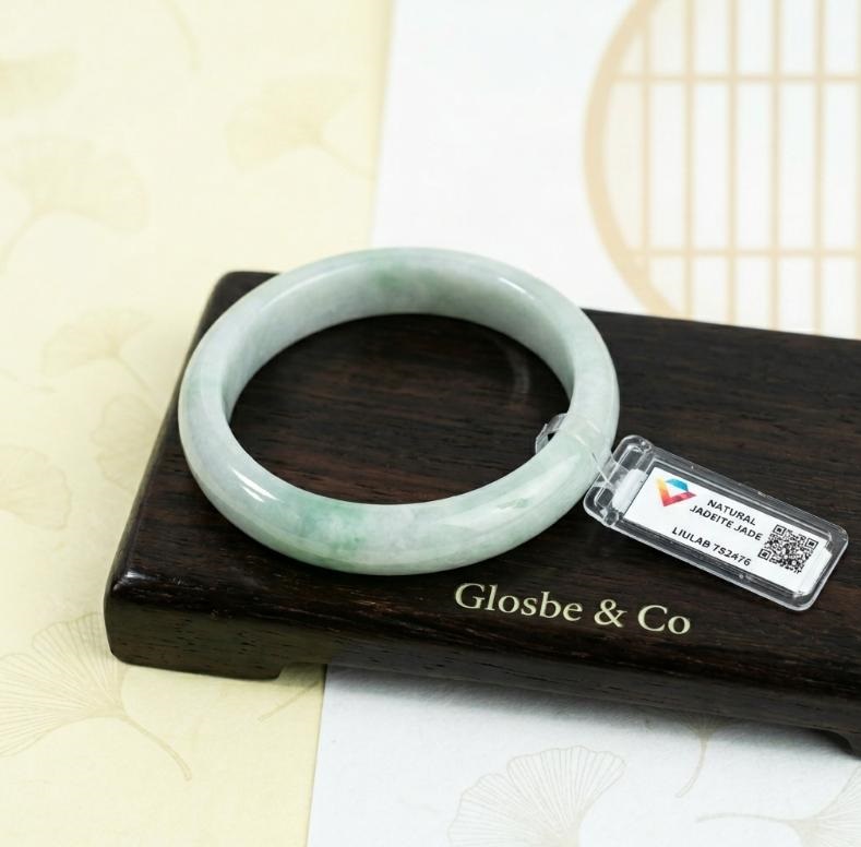 Mẫu vòng tay phỉ thúy đẹp, thiết kế tinh tế tại Glosbe & Co.