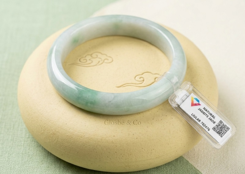 Ý nghĩa vòng phỉ thúy cho mệnh mộc về sức khỏe và may mắn