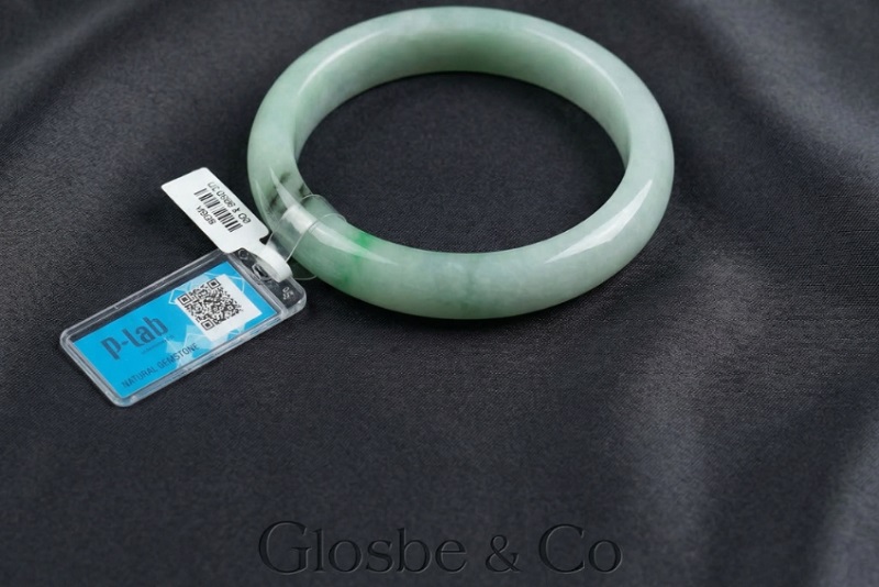 Cách nhận biết cẩm thạch thật và phỉ thúy ép keo nhuộm màu