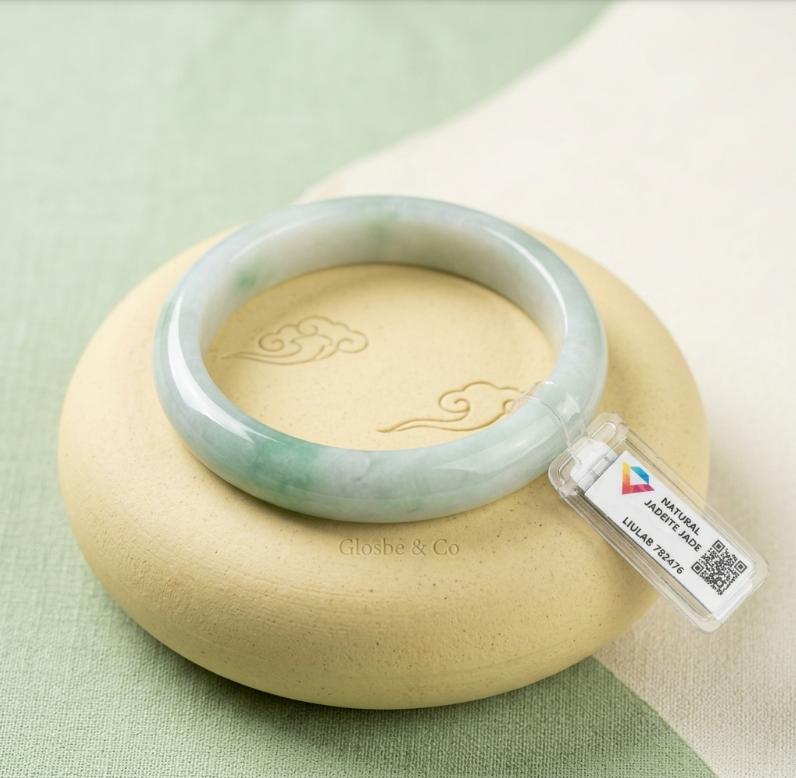 Phỉ Thúy loại A là gì và cách phân biệt Phỉ Thúy thật giả chuẩn xác từ chuyên gia. 